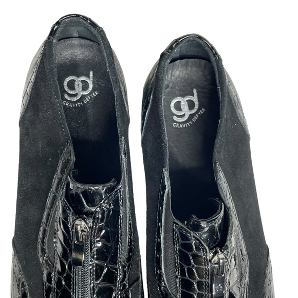 Gravity Defyers 10.5 black patent suede brogue wingtips - Picture 7 of 9